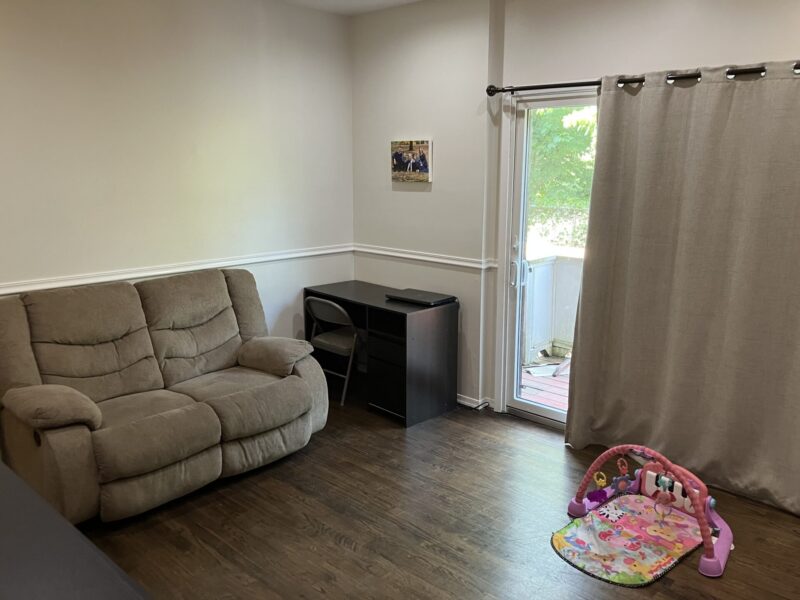 3 bedroom condo blocks from the beach